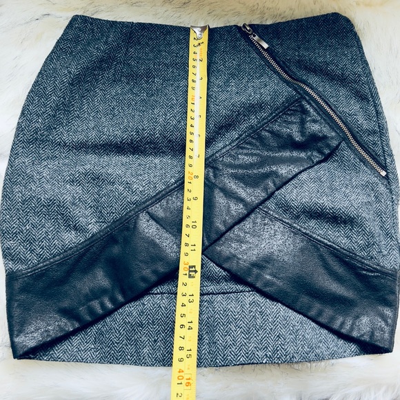 Grey Wool Mini Skirt - High Low Mock Wrap - Very J - SZ S NWT - Picture 10 of 11
